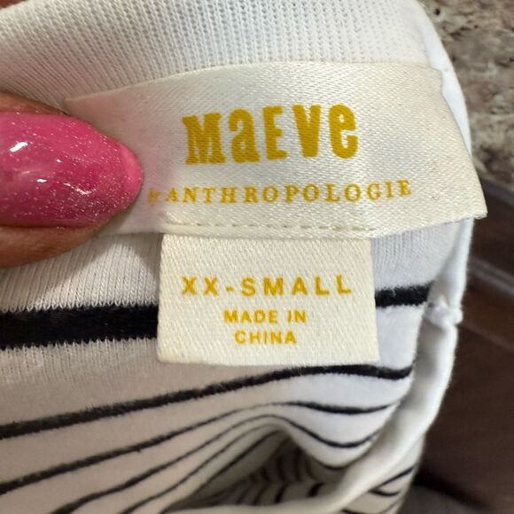 Anthropologie Black and White Boxy Muscle Tee - Picture 9 of 12